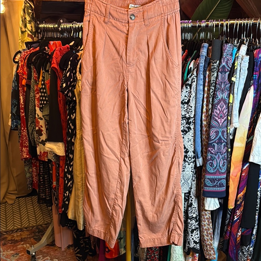 Madewell Women's Flare & Wide Leg Jeans in Peach